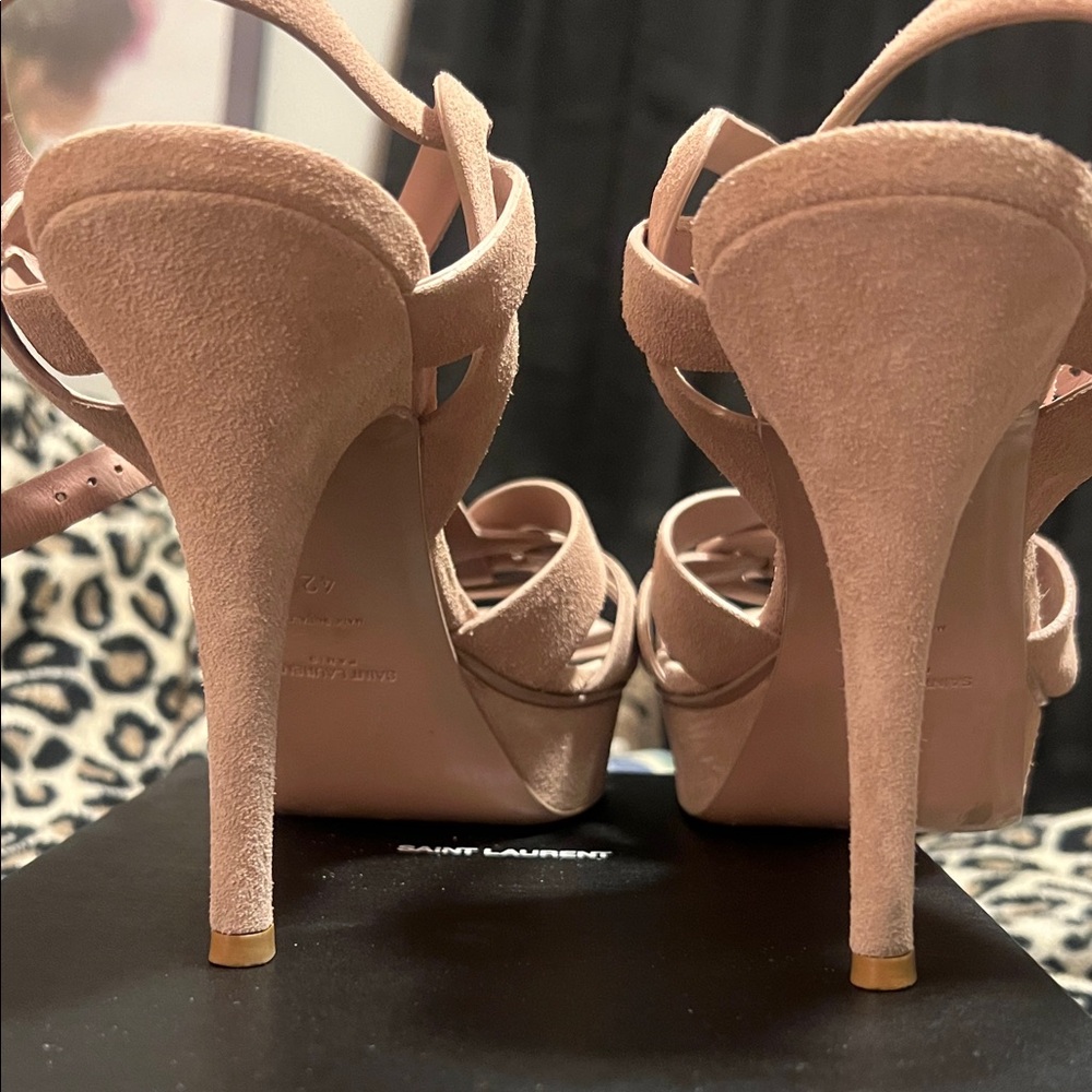 Saint Laurent Blush Tribute Heels - Picture 3 of 12